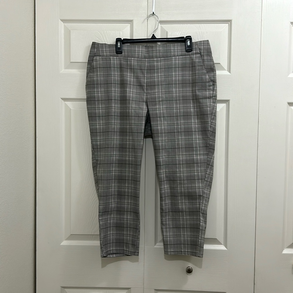 Plaid Simply Vera Wang pants
